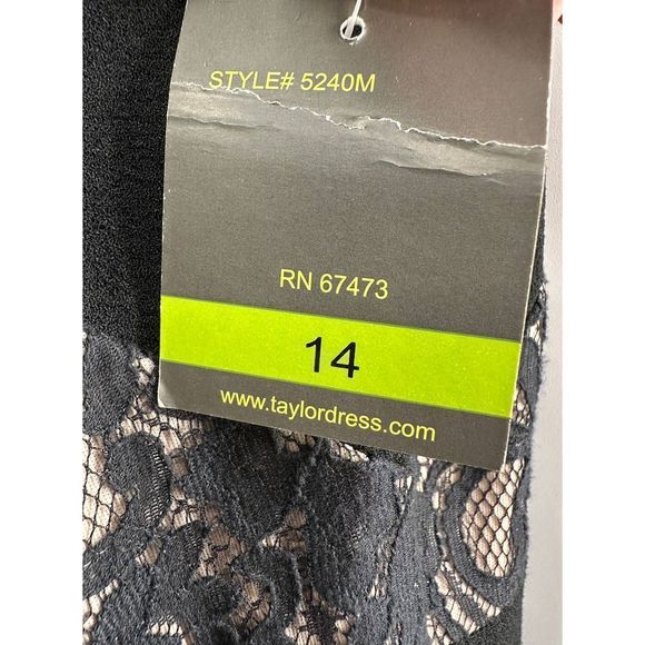 Taylor Black Crepe Scoop Neck Flare Hem Jumpsuit 5240M Size 14‎ - Picture 6 of 10